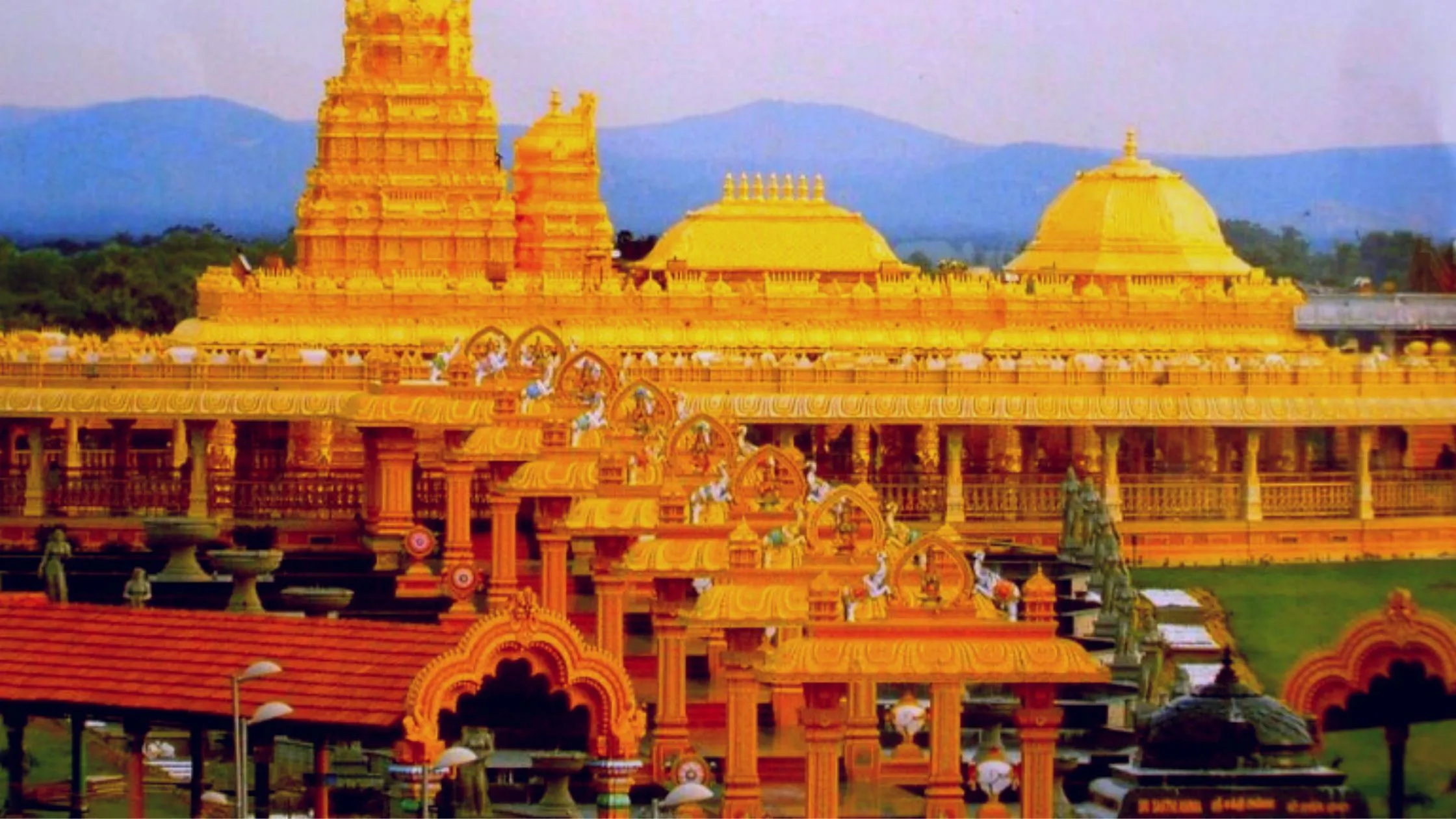 Famous temples in Tamilnadu